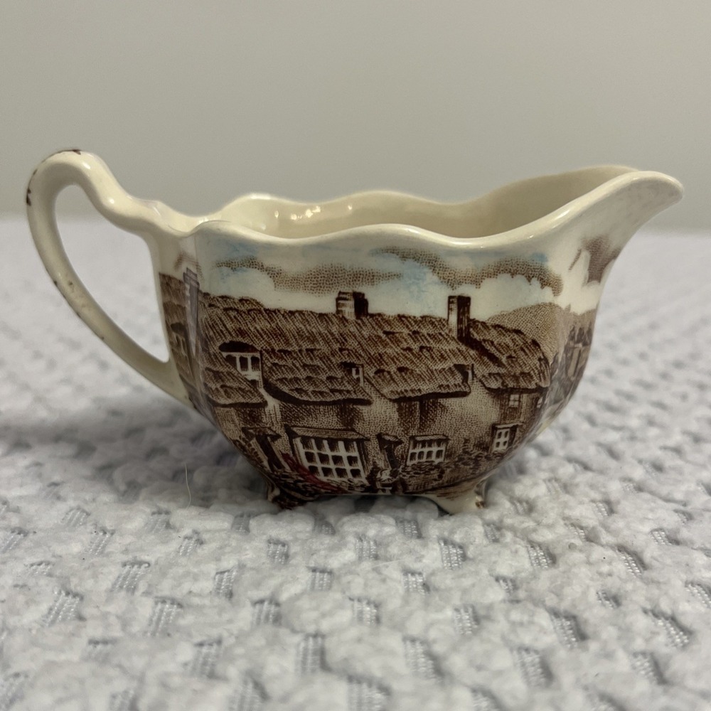 Johnson Brothers Creamer Olde English Countryside Tea Party Cottagecore Vtg